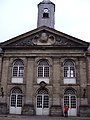 Hôpital-général de Douai Entrée sur cour intérieur.JPG