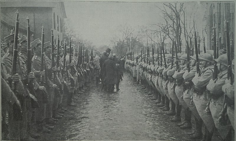 File:Hadersleben 6 mai 1920 troupes danoises et françaises.JPG