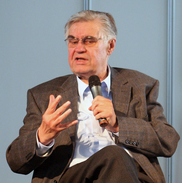 File:Hans Koschnick 2009-05-21.jpg