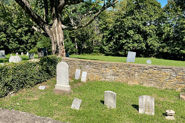 Gravesite of Robert Harper from whom the town takes its name