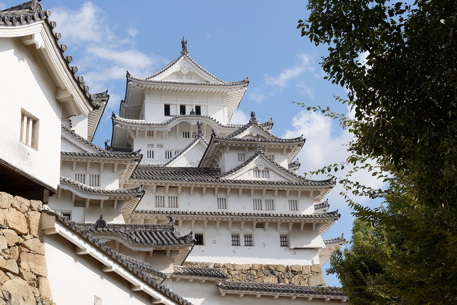 Himeji castle. Замок белой Цапли Химедзи Япония. Япония: замок Химэдзи (замок белой Цапли). Замок Химедзи Химедзи. Замок Мацумото замок Химэдзи.