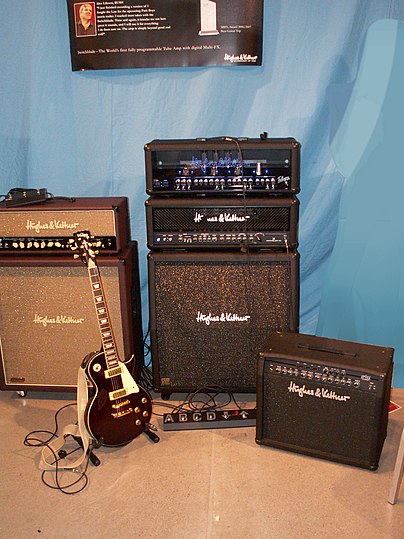 Hughes & Kettner amps @ FUZZ Guitar Show 2009.jpg