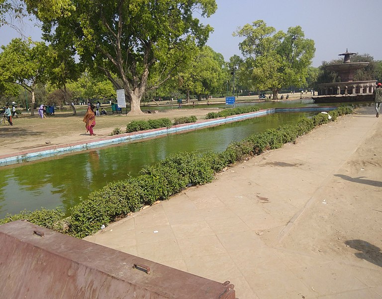 File:India Gate 4.jpg