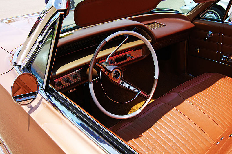 File:Interior 1963 Chevrolet Impala (3627326335).jpg