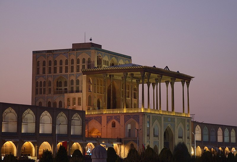 File:Isfahan - Iran - Naqsh-e Jahan Square - Ali Qapu - MehrAfarid2001-2.jpg