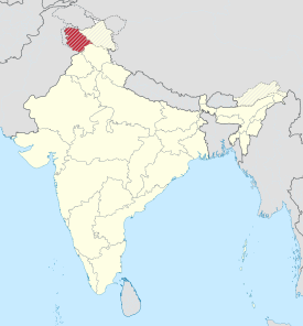 Mapa da Índia com a área de facto de Jamu e Caxemira a vermelho e as áreas disputadas com o Paquistão (a oeste) e a China (a leste) a cinzento