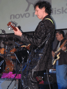 Джон Тивен - На живо в концерт
