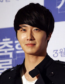 Jung Il-woo at the VIP premiere of "Architecture 101" in 2012.JPG