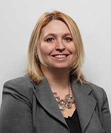 Карен БредліKaren Bradley