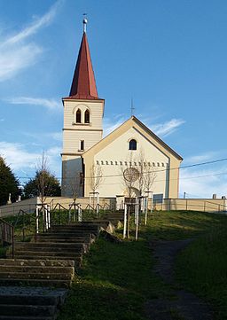 Kostel sv Petra a Pavla Rozhovice 1.jpg