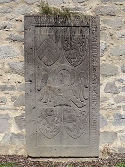 Гробната плоча на Аделхайд, графиня на Ханау 1344, манастир Арнсбург
