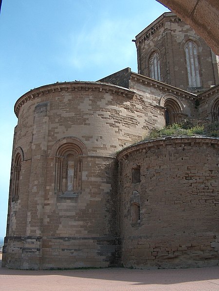 Detail of the Seu Vella, the old cathedral of Lleida, of which Pere de Coma was the first architect. Lerida - Se Velha1664.JPG