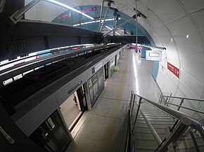 Línea 6 Metro Santiago - Los Leones.jpg