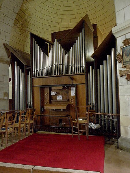 File:Liffré (35) Église Saint-Michel Intérieur 27.JPG