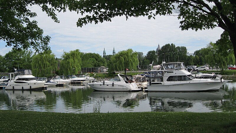 File:Marina de Lachine 42.jpg