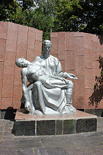 Миниатюра для Файл:Memorial Uzyn1.jpg