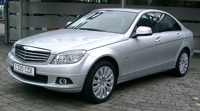 File:Mercedes-Benz W204 AMG Sint Truiden Feb 2008.JPG - Wikimedia Commons