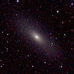 NGC 5102 בתמונה באור תת-אדום.