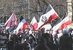 Nynazister i München 2005 demonstrerer med flagg fra Det tyske keiserriket.