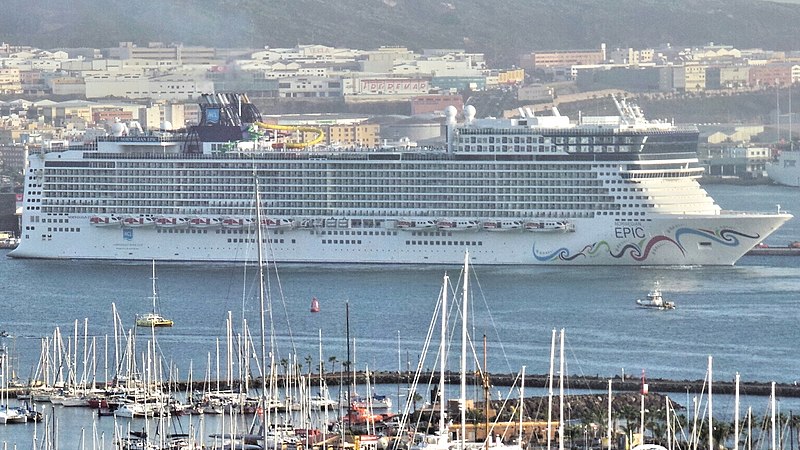 File:Norwegian EPIC en Las Palmas de Gran Canaria.jpg