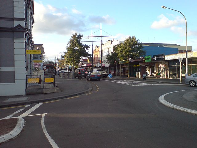 Onehunga Mall viewed from near the southern end