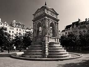 P1240958 Paris Ier place joachim du Bellay fontaine des Innocents rwk.jpg