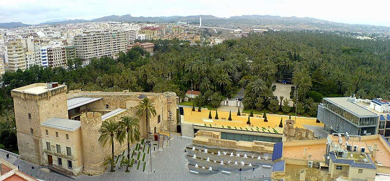 File:Panorámica Elche.JPG