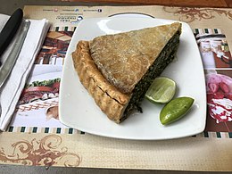 Торта паскуаліна з мангольдом або мангольдовий торт (ісп. pastel de acelga), Перу