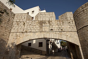 Portal de Sant Pere.