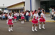 Cheerleaders of the San Carlos Lyceum band