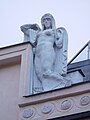 Praha - Dejvice, Jaselská 11, socha