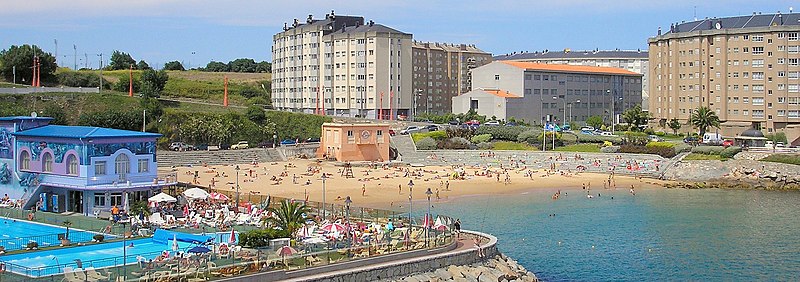 File:Praia de San Amaro, Coruña.JPG