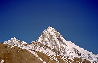 Pumori with Kala Pattar