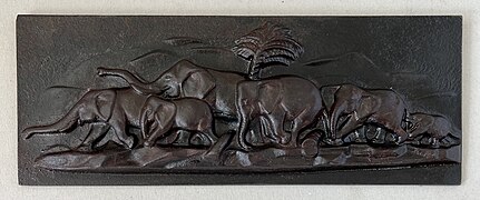 Plakette Fliehende Elefanten Lauchhammer Bildguss Eisen