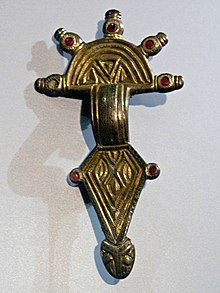 Radiate-headed brooch Radiate-headed brooch Kent.jpg