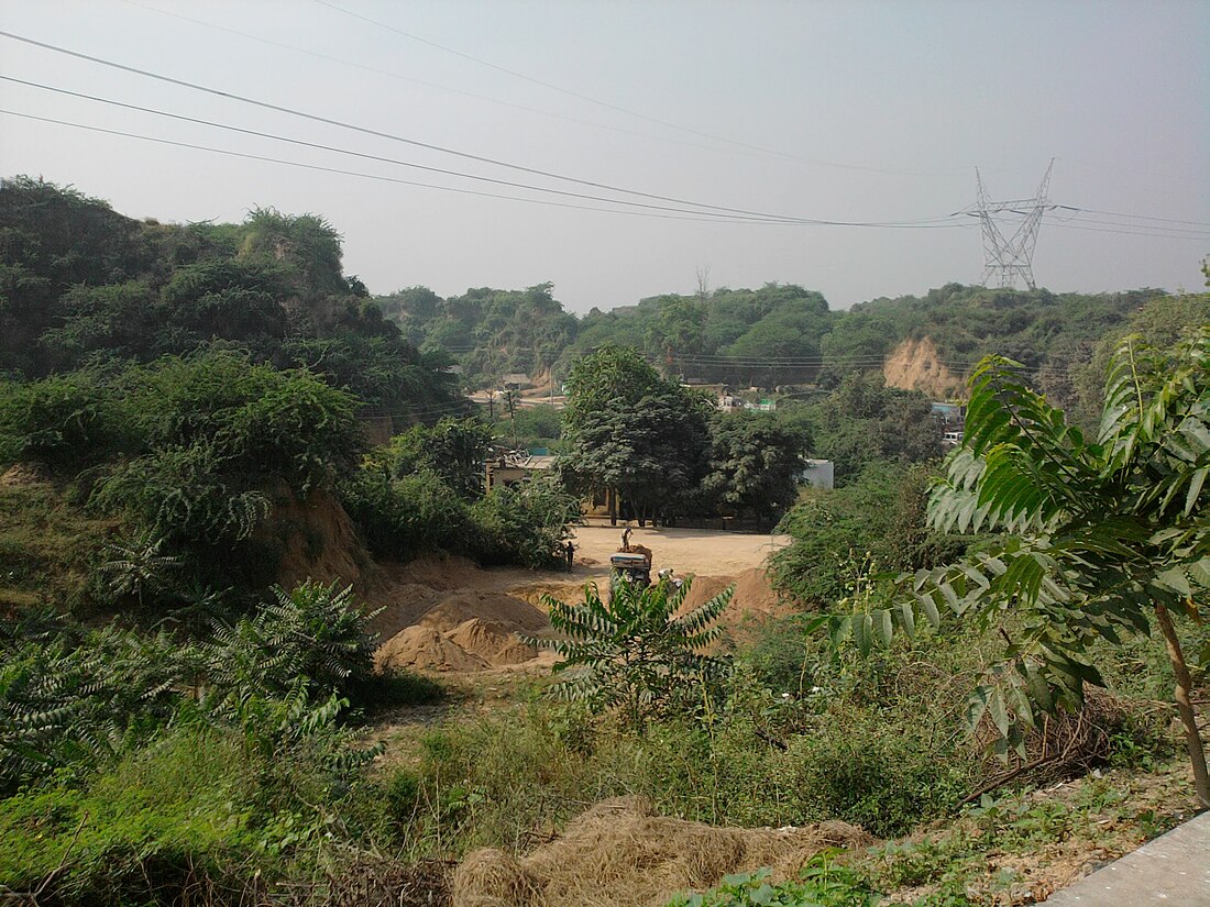 File:Ravines in Etawah.jpg