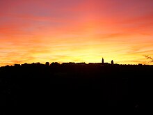 Remscheids Skyline von Osten, links der Rathausturm