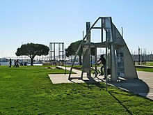 The Rosie Memorial in October 2007 Richmond - Marina Bay - Rosie the Riveter monument 01.jpg