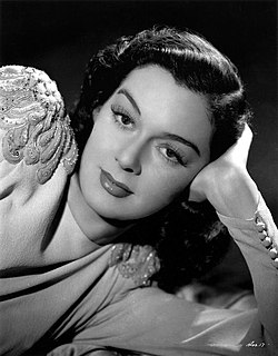 <span class="mw-page-title-main">Rosalind Russell</span> American actress (1907–1976)