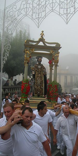 File:S. Antonio Abate allestito per la festa Santa Domenica Vittoria 2.jpg