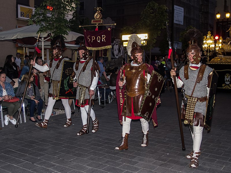 File:SEMANA SANTA DE ZARAGOZA Hermandad de la Sangre de Cristo 4278.jpg