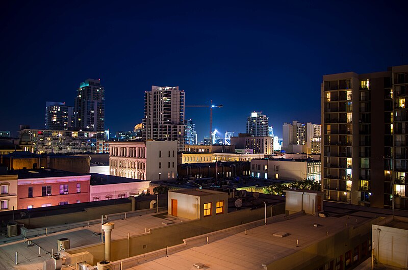 File:San Diego Lights (14540822935).jpg