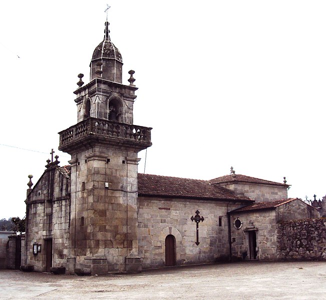 File:San Pedro de Sárdoma, Vigo.JPG