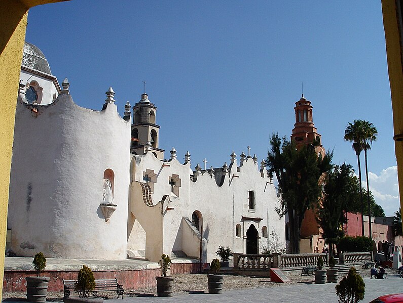 File:Santuario de Jesús Nazareno de Atotonilco, San Miguel de Allende, Guanajuato, México 08.jpg