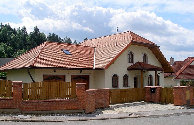 File:Sarisske Sokolovce Slovakia 8.JPG