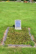 Schleswig-Holstein, Eddelak, cemetery NIK 8409.jpg