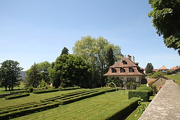 Schloss Uebewil: Garten auf Südostseite