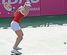 מריה שראפובה, טניסאית נבחרת רוסיה, במשחק מול ציפורה אובזילר הישראלית, במסגרת גביע הפדרציה.