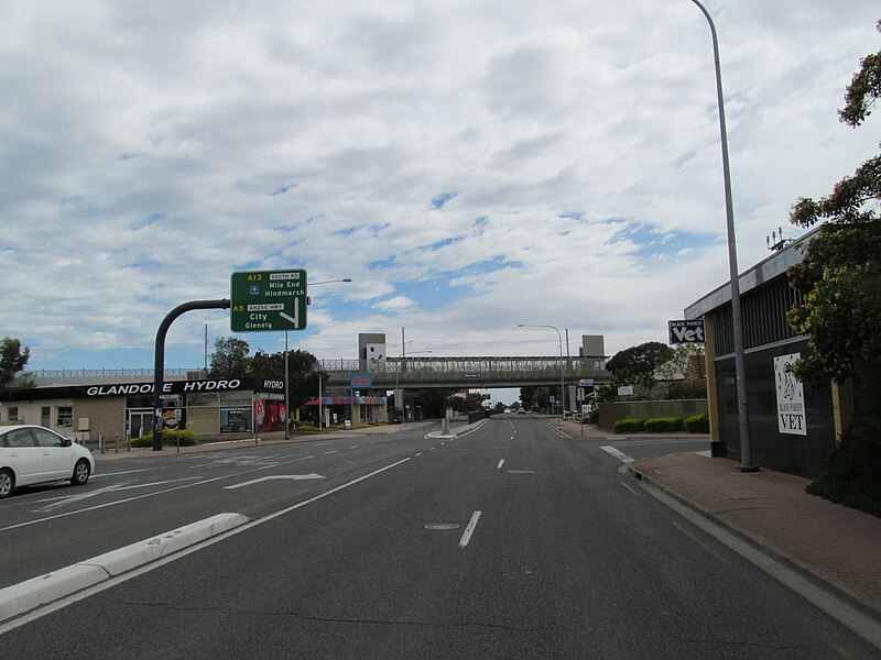 File:South Rd N from Forest Ave Black Forest.jpg