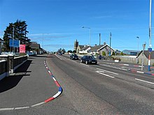 Unionist painted kerbs and lamp posts in Articlave, County Londonderry St Pauls Road, Articlave (geograph 1812807).jpg